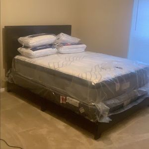 Hello I’m selling my furniture *serious inquires*